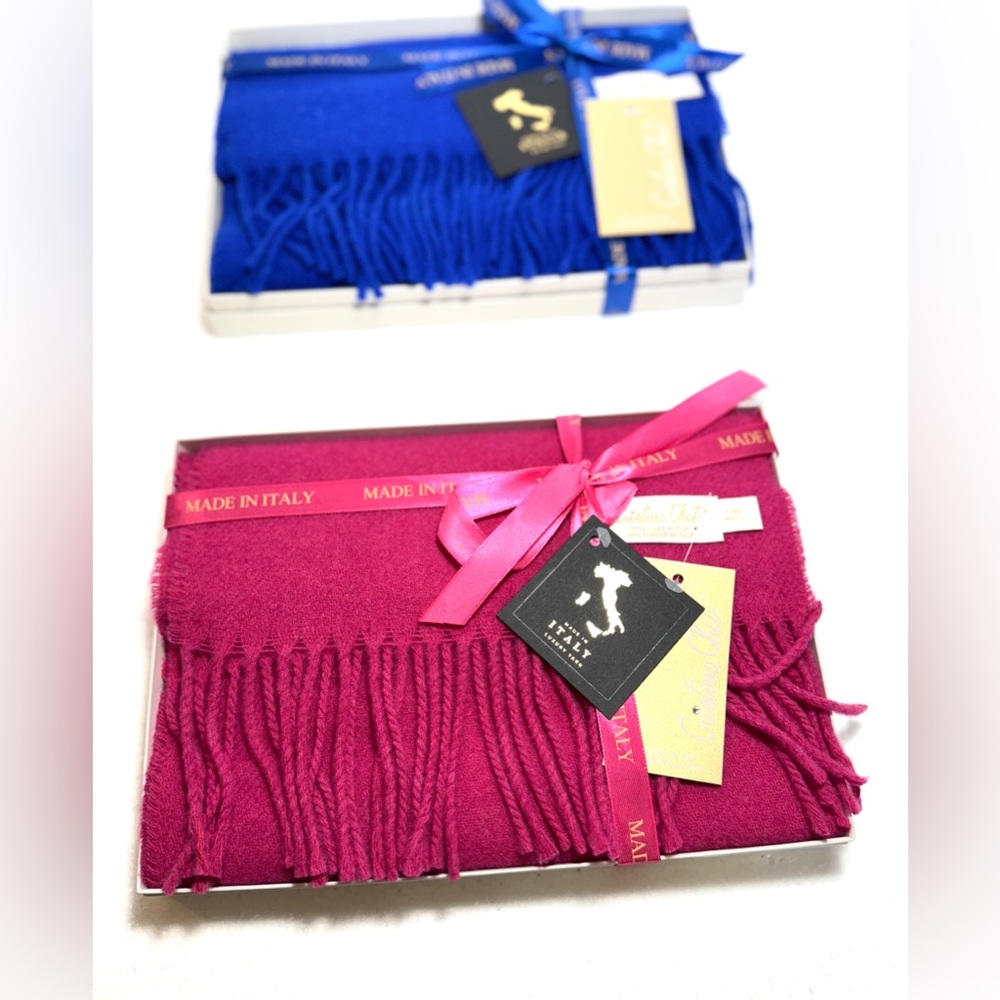 Wool pure Luxurious Fuchsia Scarf Italian Classic Gift Bright Accent